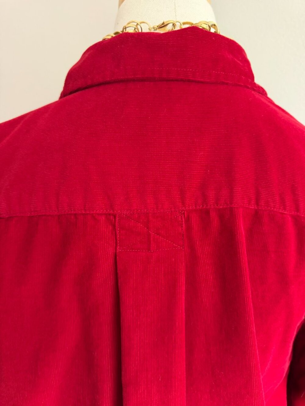 NWOT Talbots Wine Red 100% Cotton Button-Down Shirt Size Medium - Picture 5 of 11